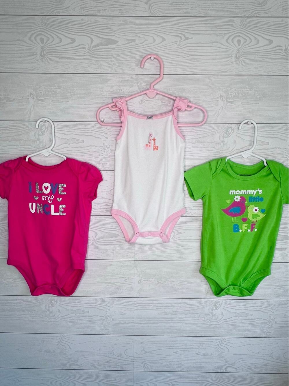 Baby girl onesies bodysuits lot of 3 pink, green, white Size 12 months